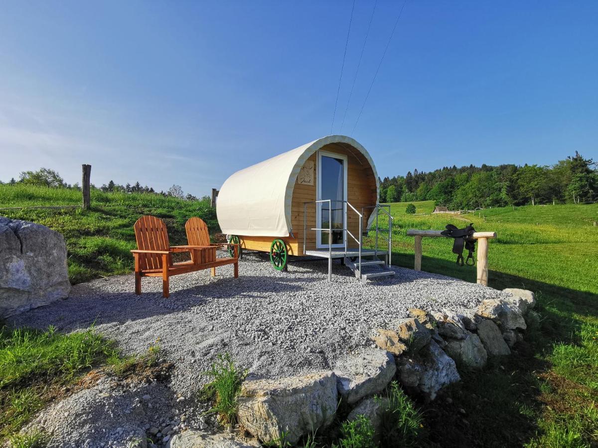 Cowboy'S Land Visnja Gora Exterior foto