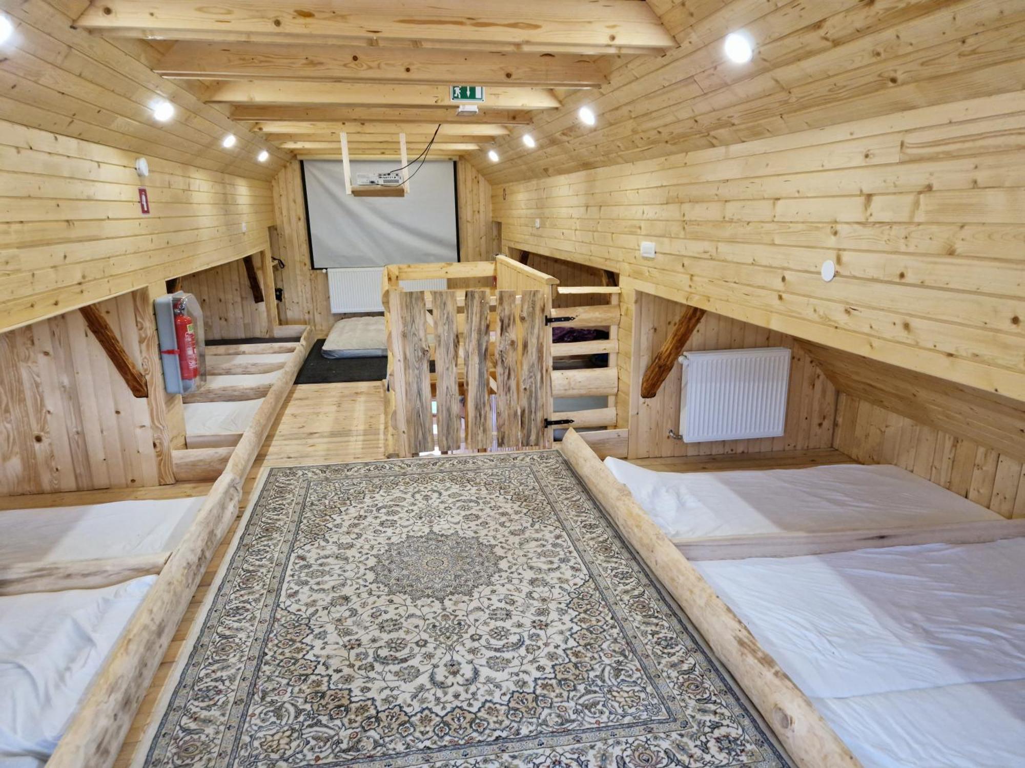 Cowboy'S Land Visnja Gora Exterior foto